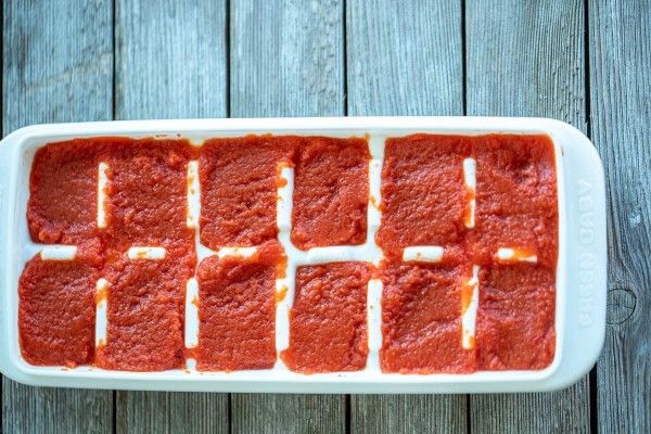 freezing tomato paste in ice cube trays to last longer